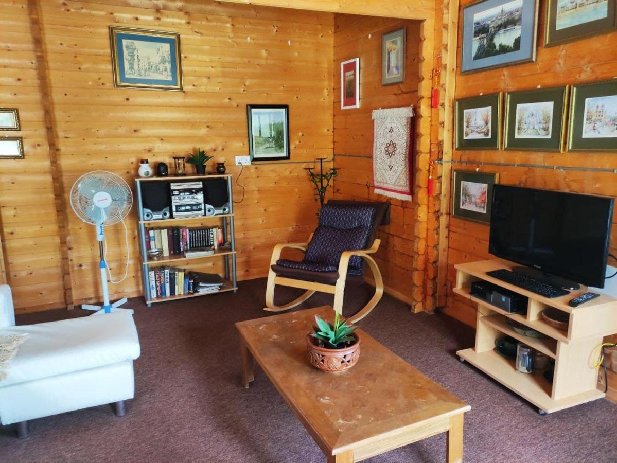 The Cosy Mountain Cabin With Stunning Views Near Troodos Kato Amiandos المظهر الخارجي الصورة